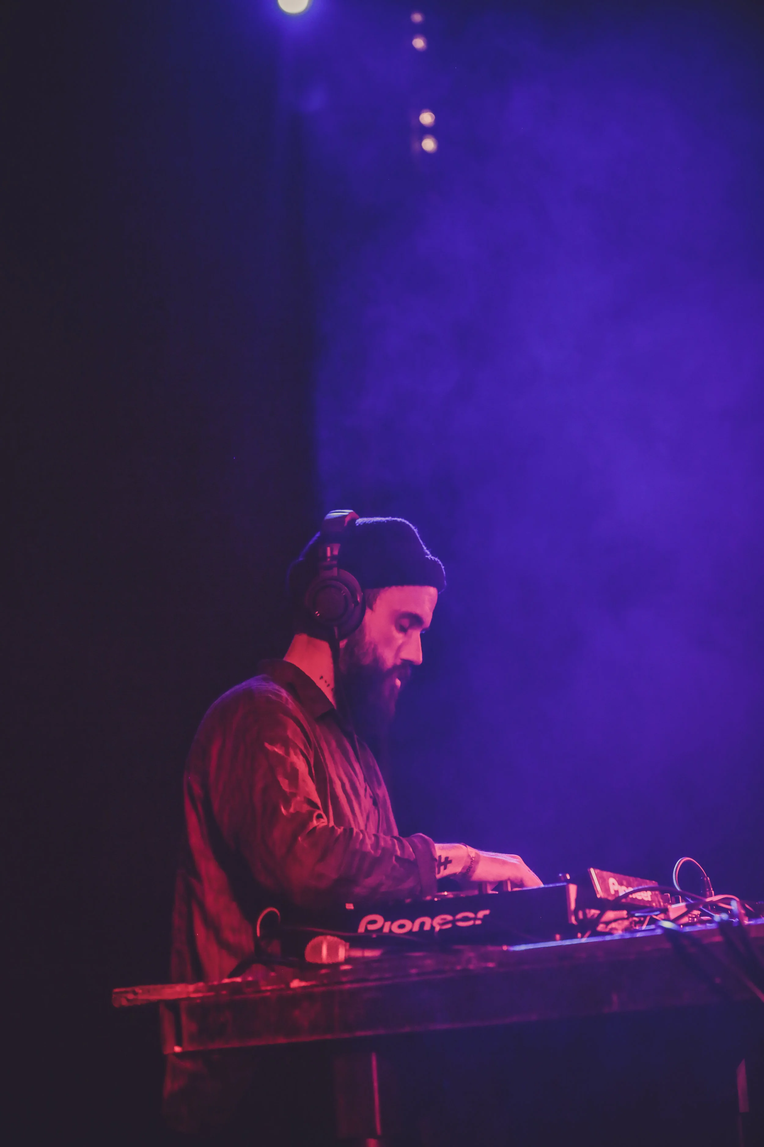 IDLES DJ-28.jpg