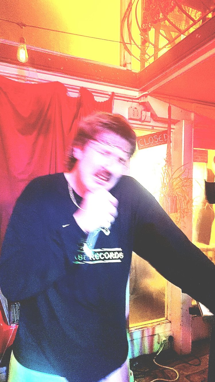 Getdown Services at Loves Cafe