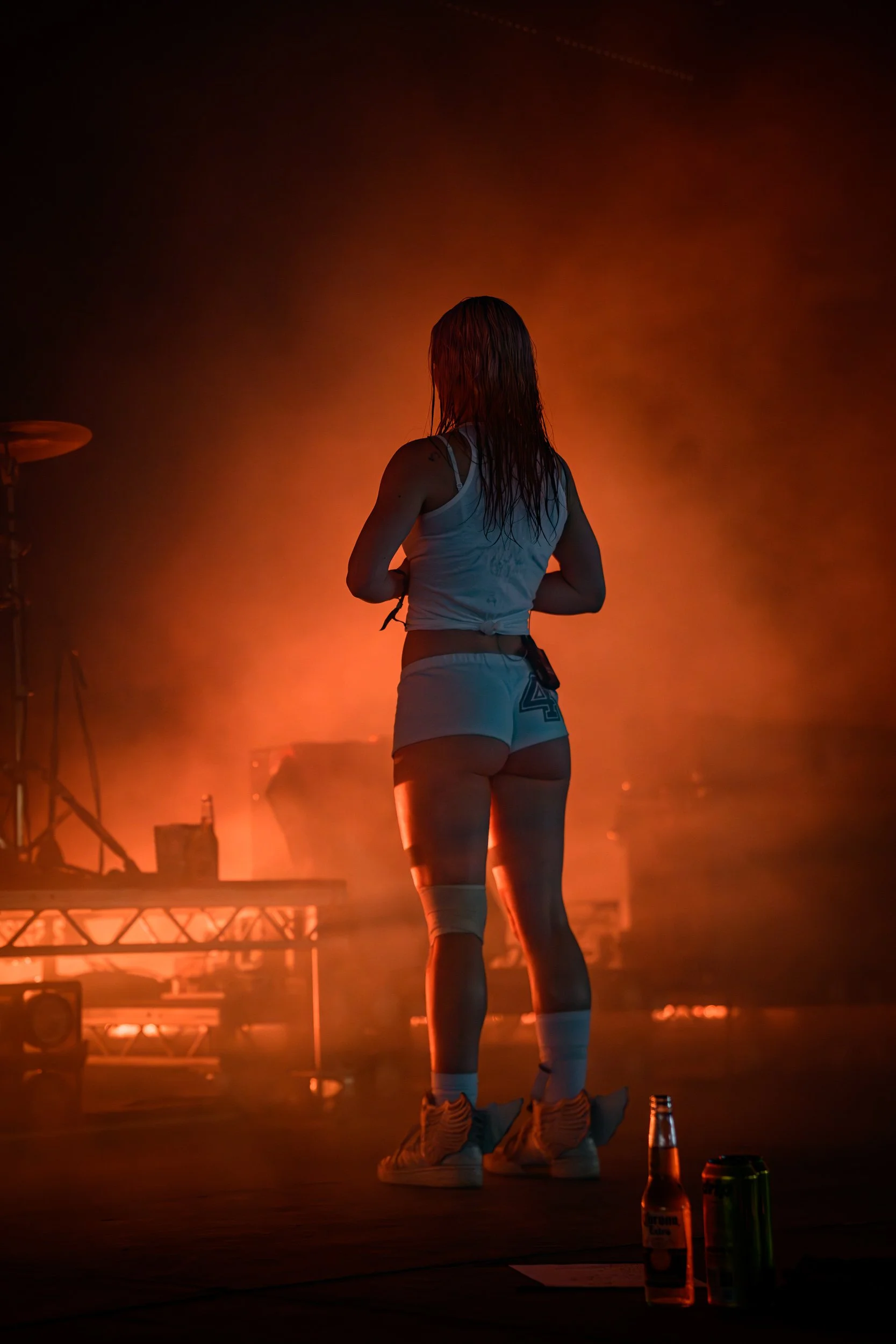 JBairdLive-20250810-Wet Leg.jpg