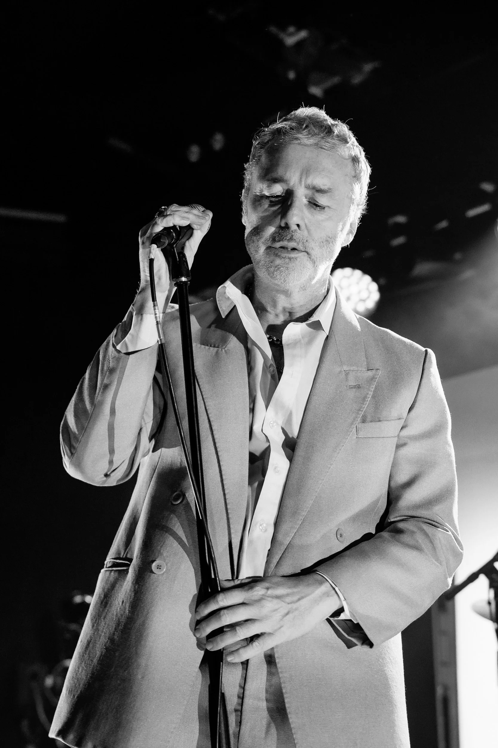 20251123-Baxter Dury-3.jpg