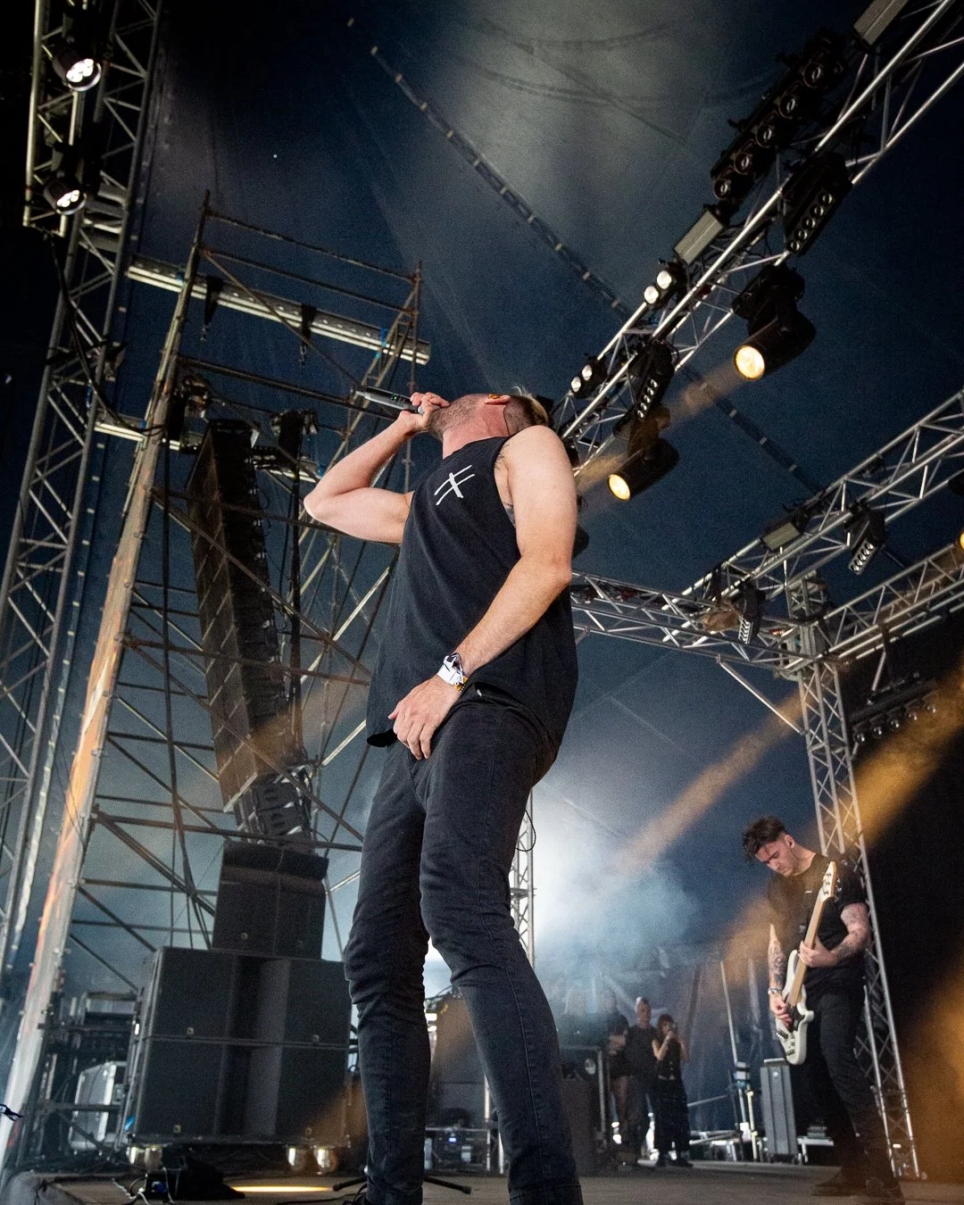 Annisokay-7.jpg