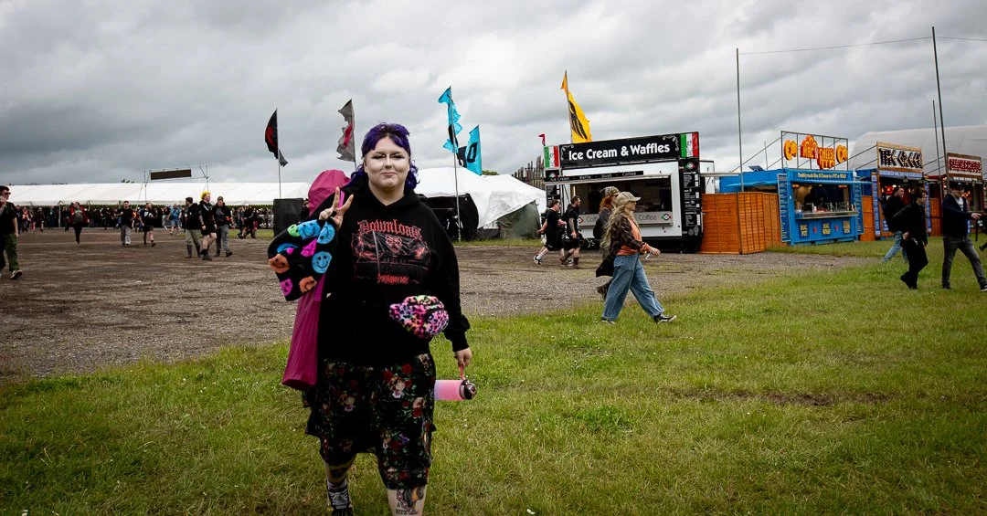 Crowd-3.jpg