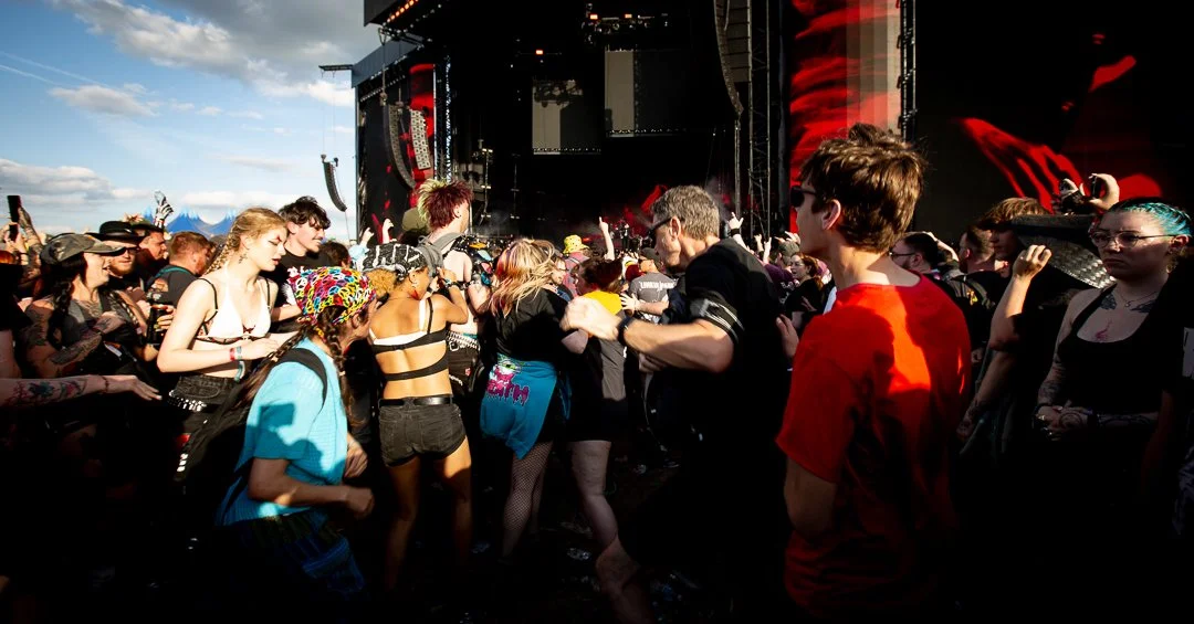 Crowd-34.jpg