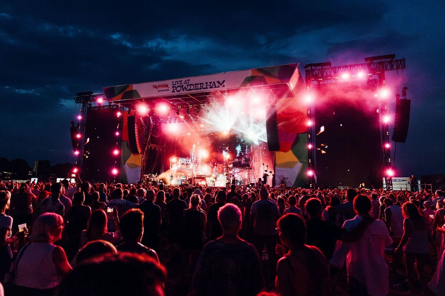 TEDDY SWIMS HEADLINES LIVE AT POWDERHAM NIGHT ONE (6).jpg