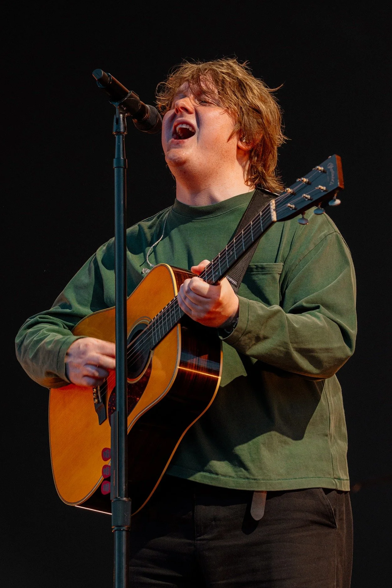LEWIS CAPALDI HEADLINES TK MAXX PRESENTS POWDERHAM IN DEVON - NIGHT ONE (2).jpg