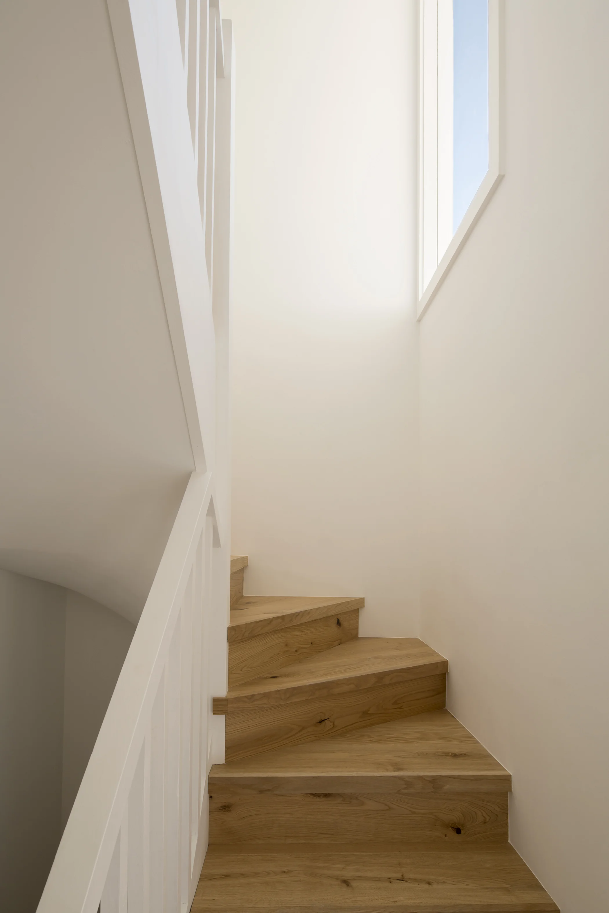 36. 43 Coronet Street.jpg