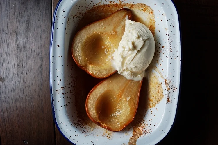 10.24.14 Baked Pears with Apple Cider Caramel Sauce + Other Fall Fun