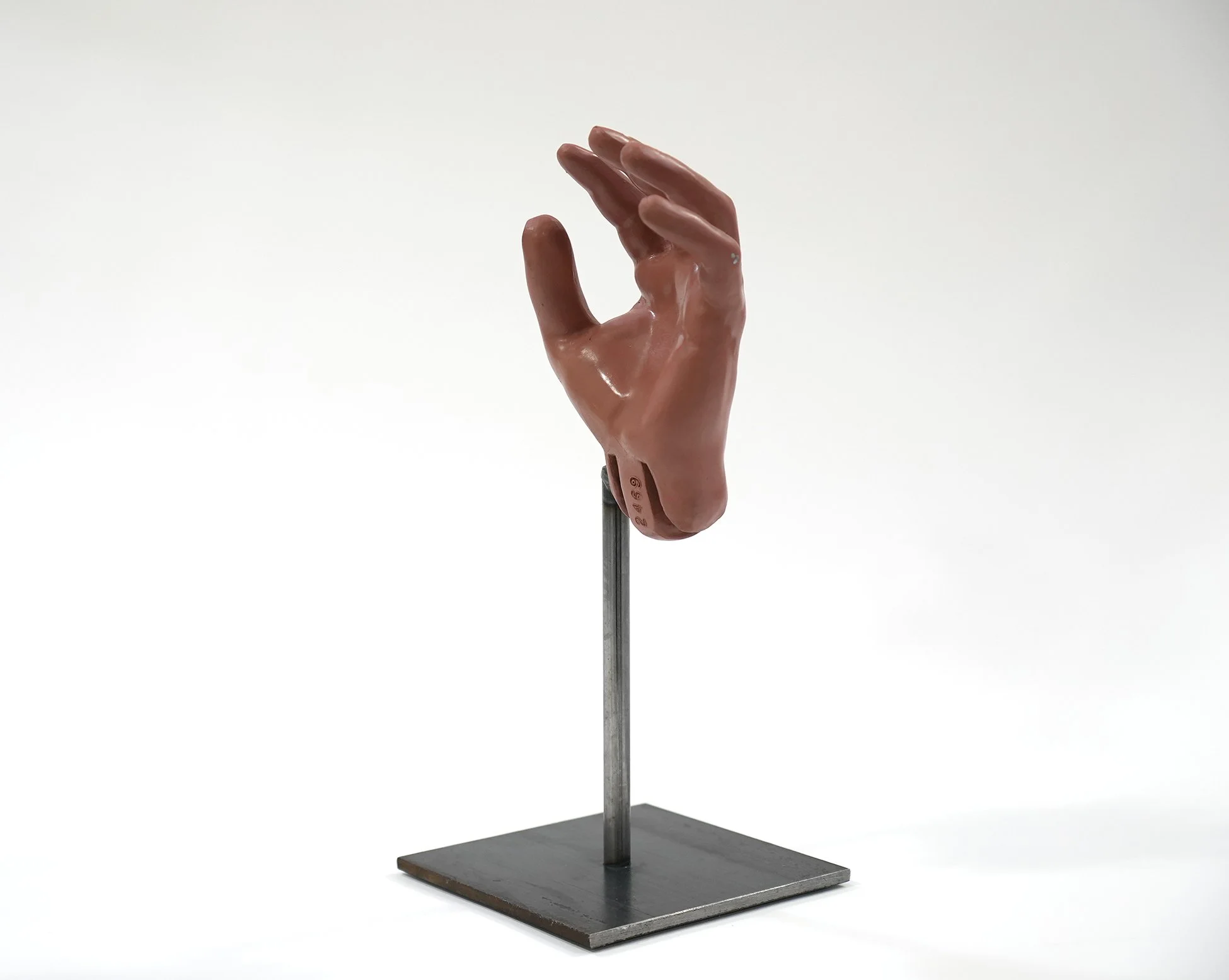 crash test hand 02.jpg