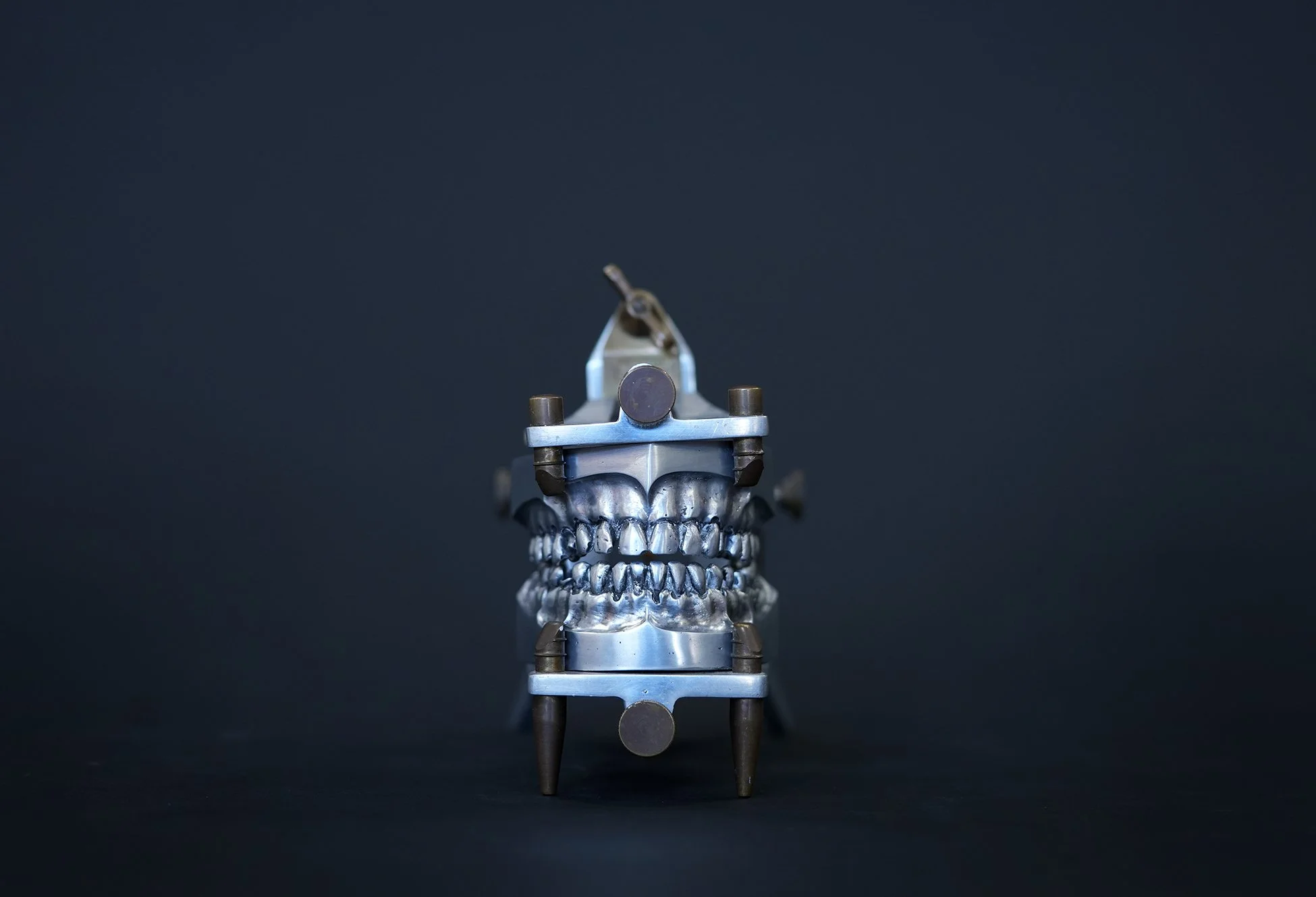 italian teeth set 02.jpg