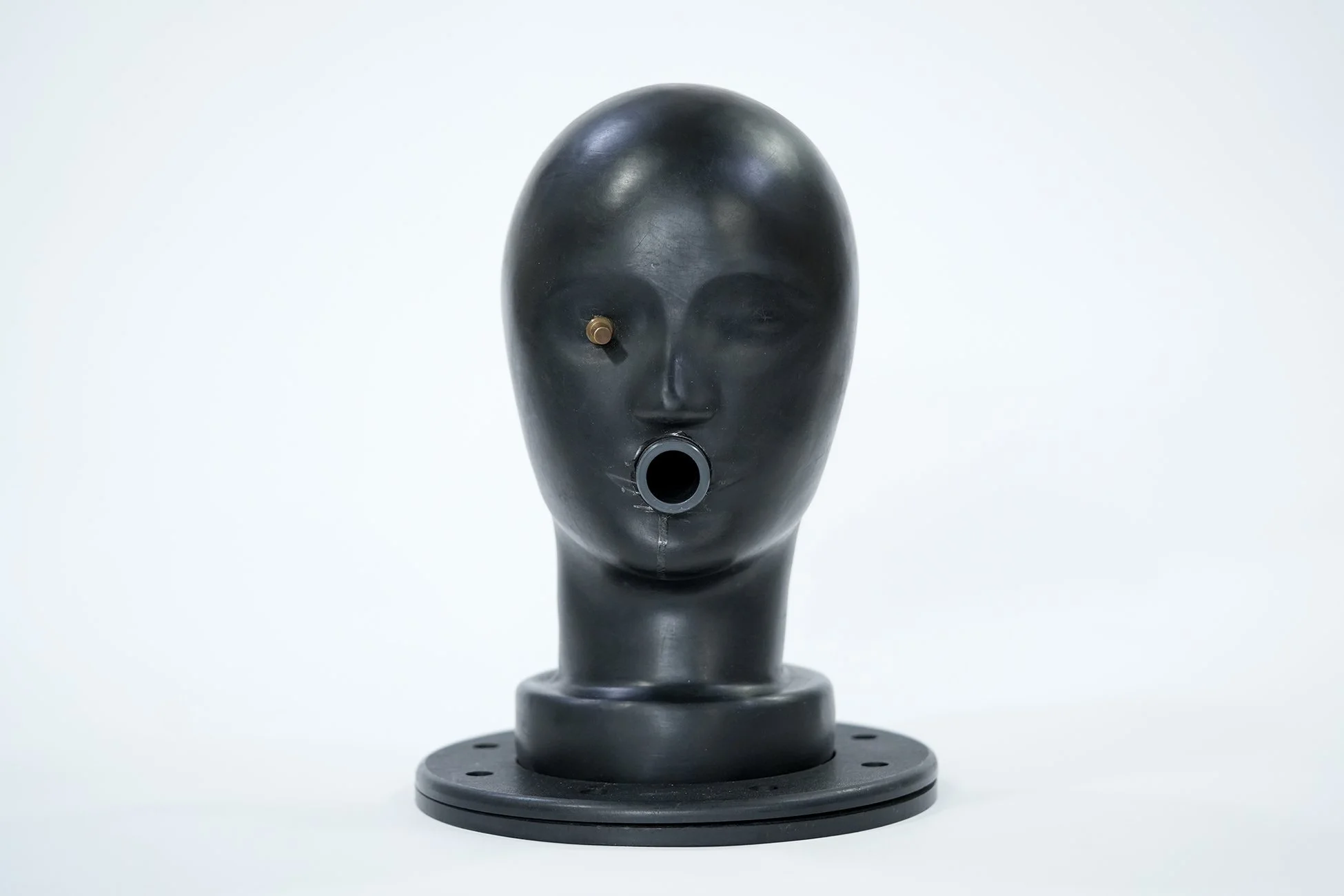 gas mask manikin 03.jpg