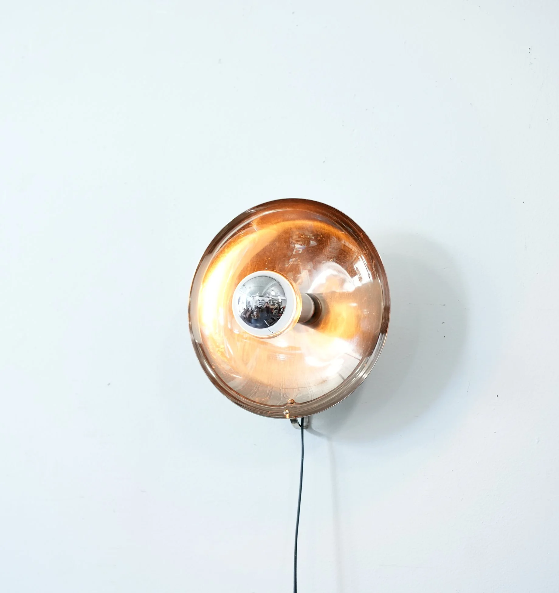 parabolic lamp 03.jpg