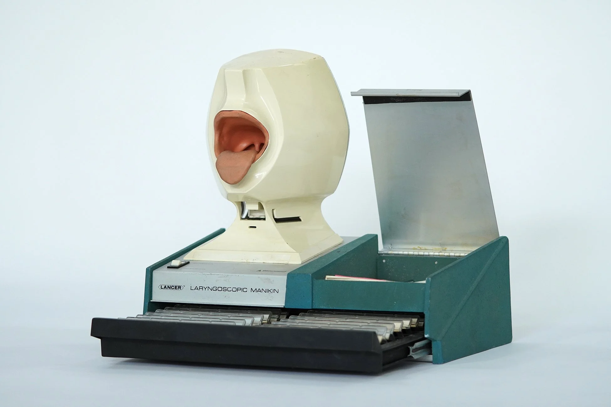 laryngoscopic manikin 03.jpg