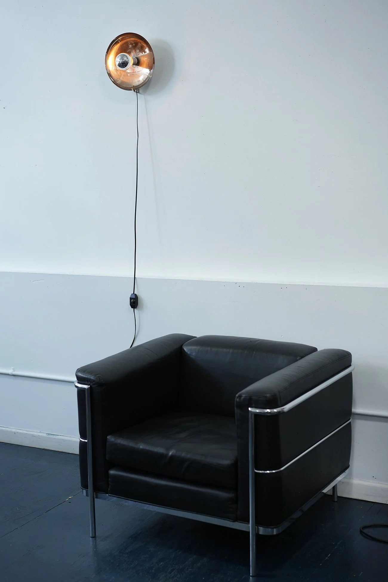 parabolic lamp 02.jpg