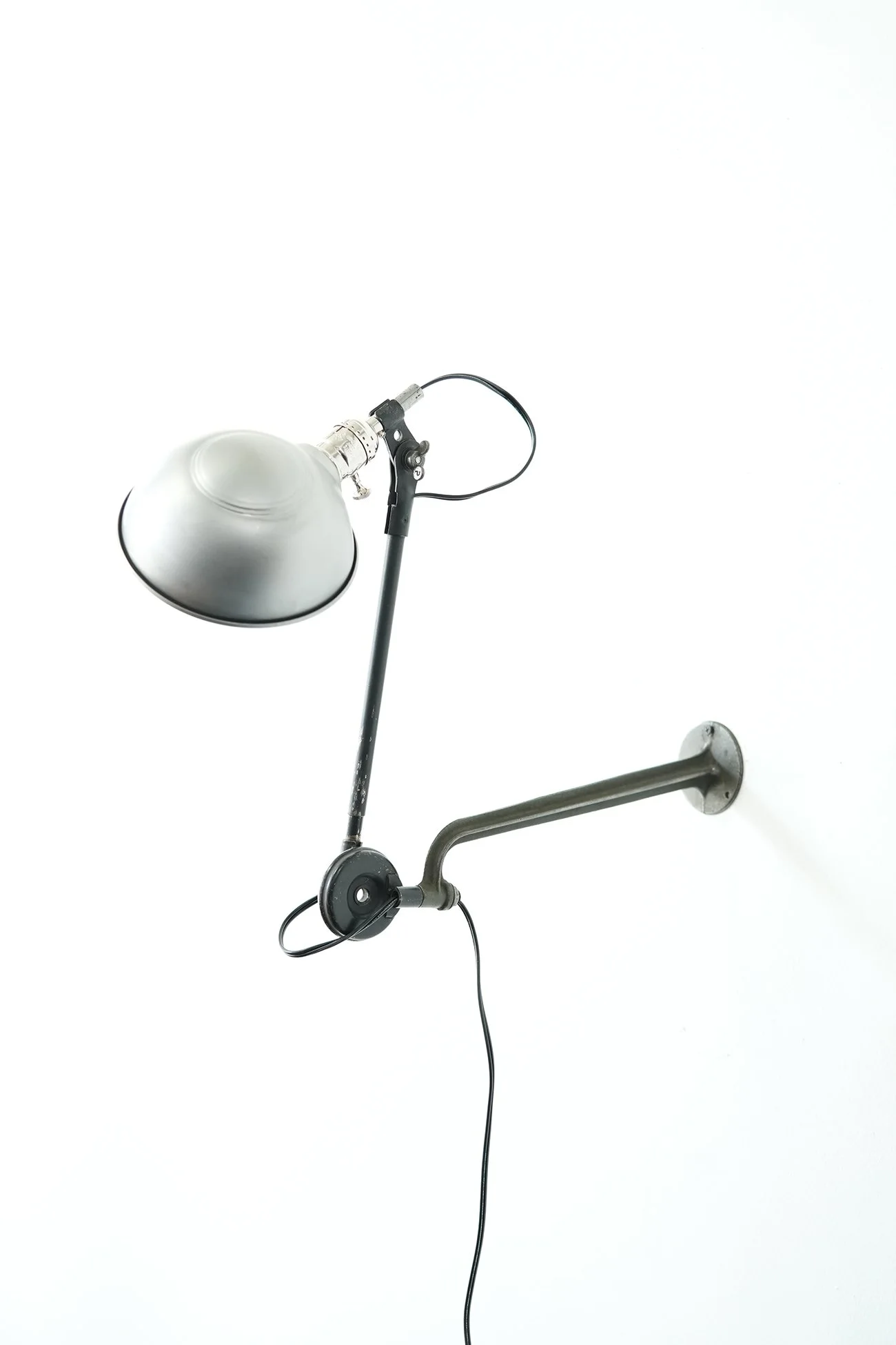 'The Machinist' Articulating Lamp
