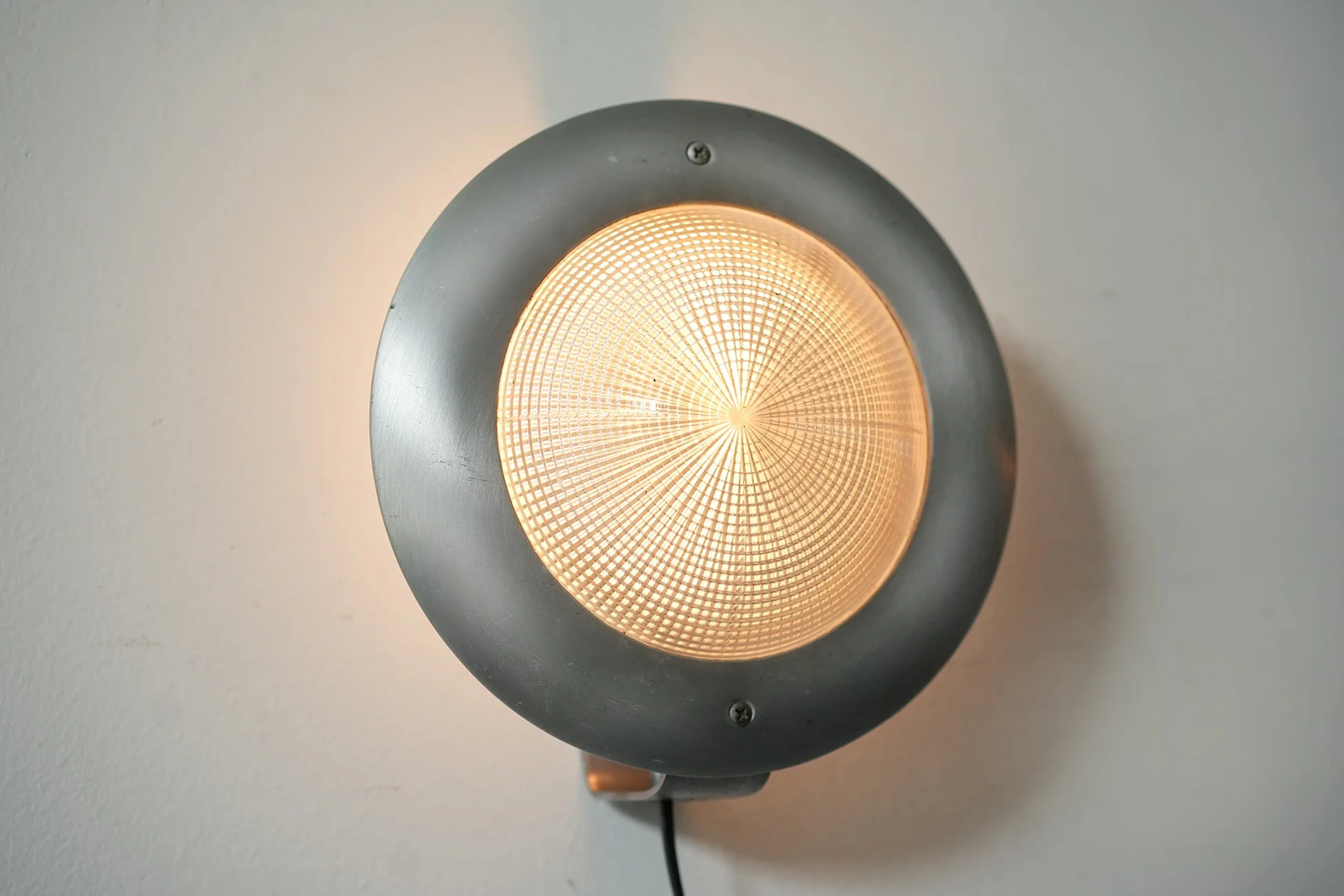 halophane sconce 03.jpg