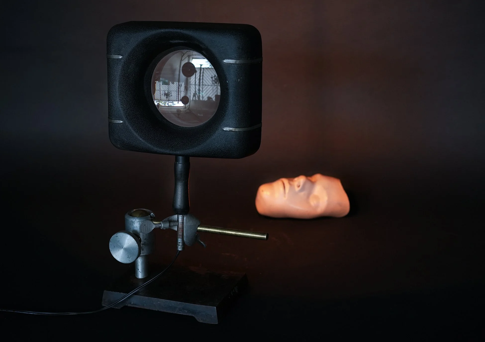 magnifier lamp 03.jpg