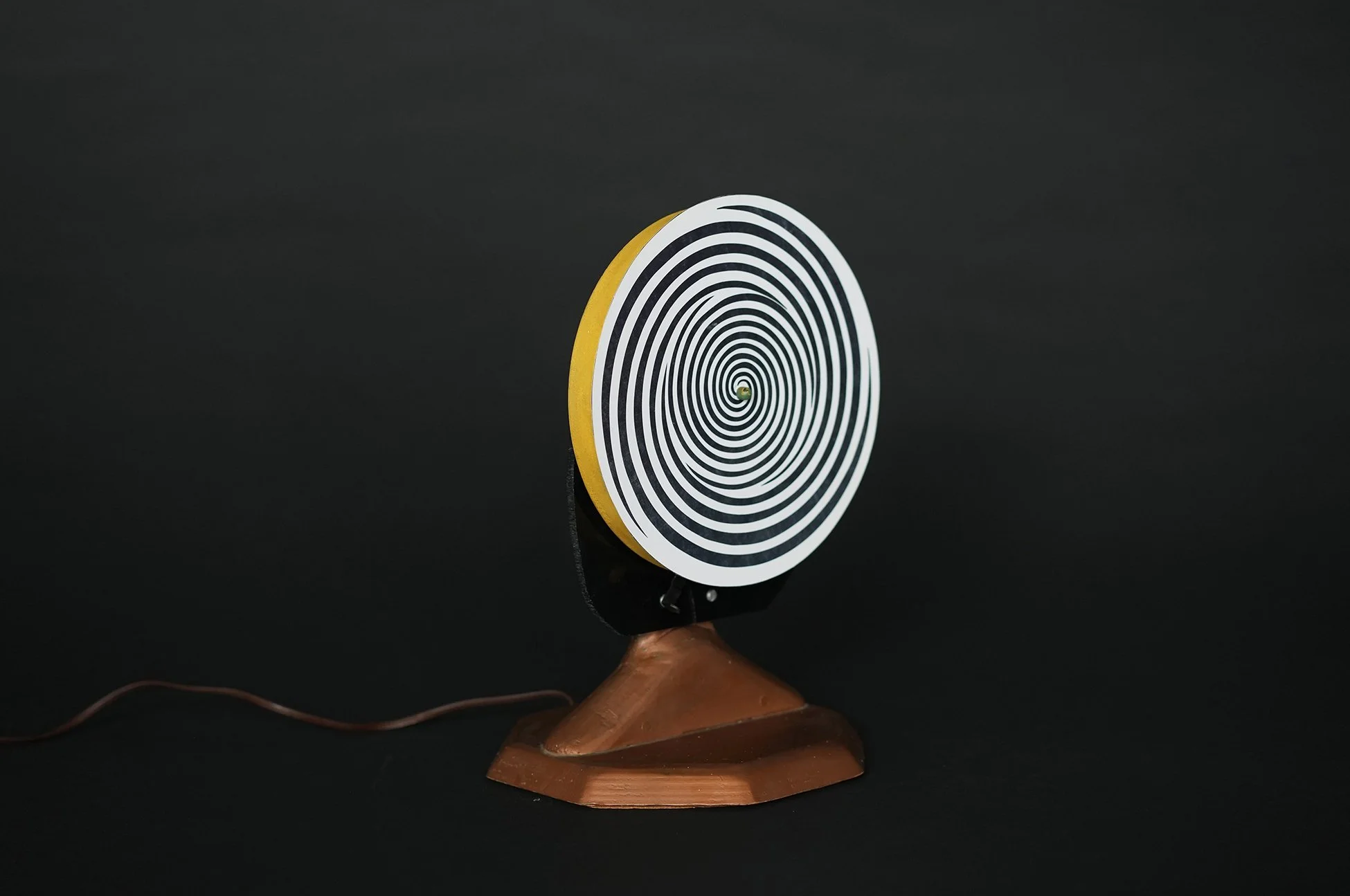 hypnosis machine 02.jpg