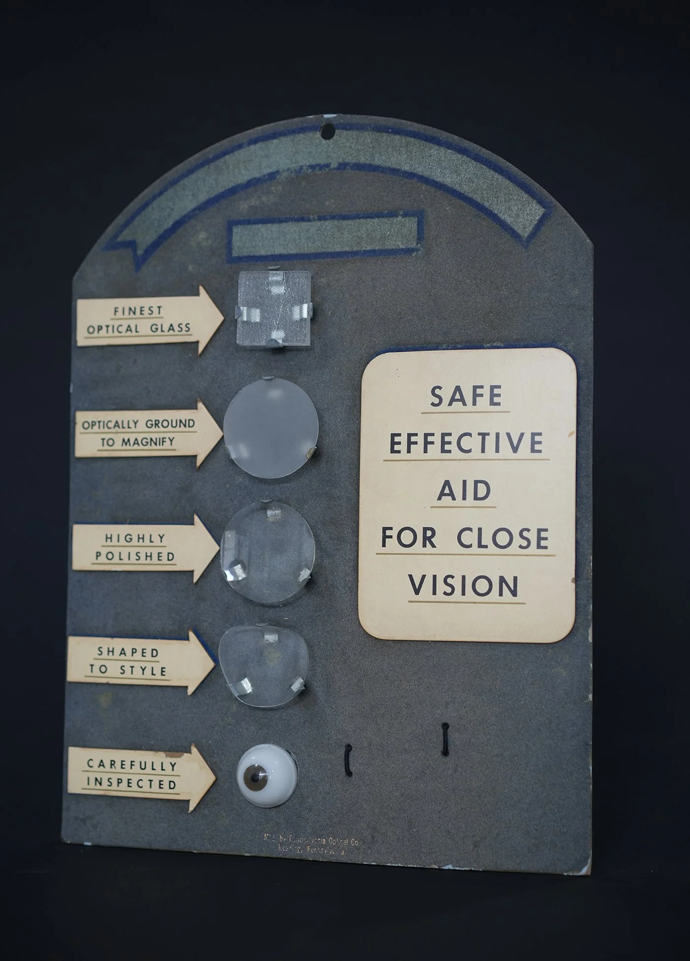 glasses display 04.jpg
