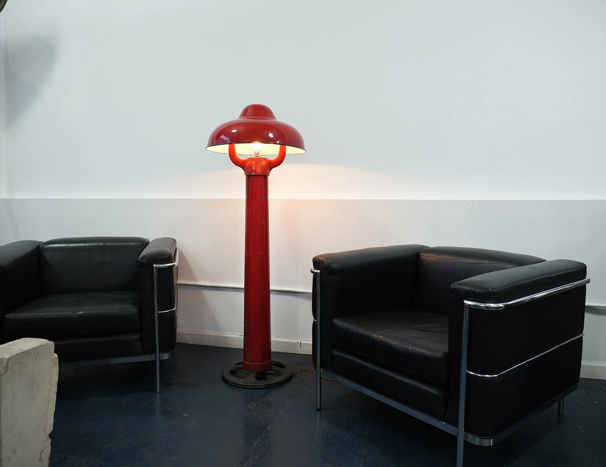 red gas lamp 08.jpg