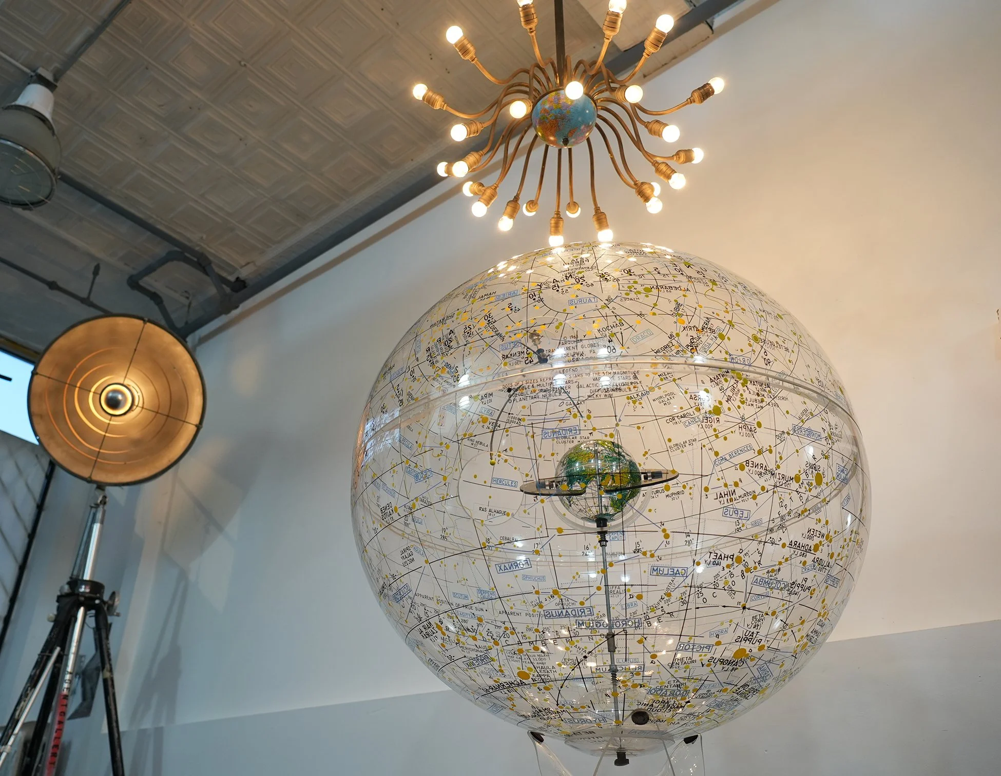 many arm chandelier 08.jpg