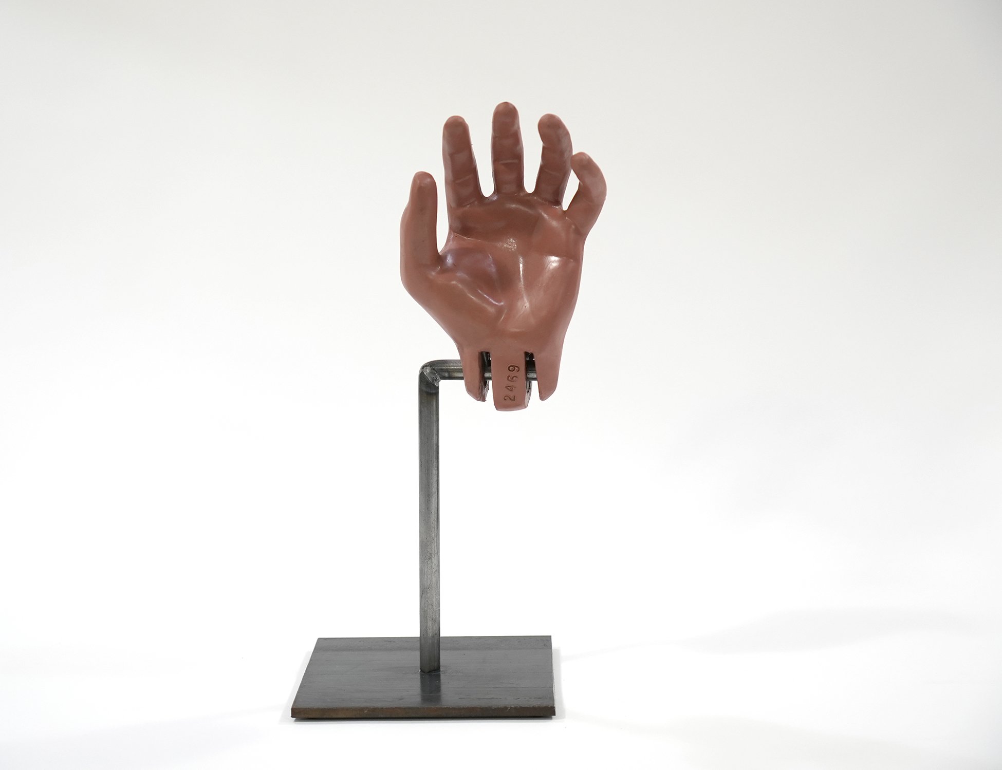 crash test hand 01.jpg