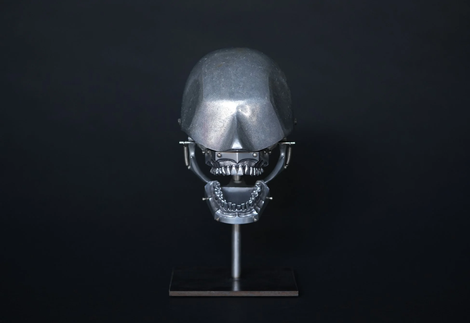 C.1920 Dental Phantom With Unique Deluxe Aluminum Dental Set ( #15)