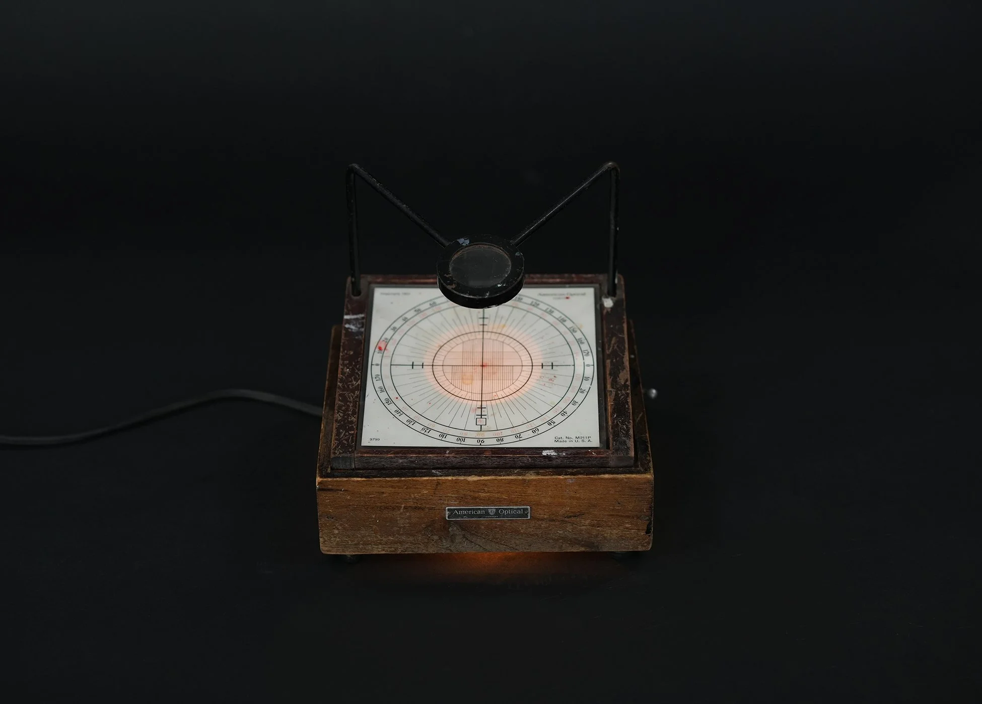 1951 American Optical Lens Light Box with Magnifier