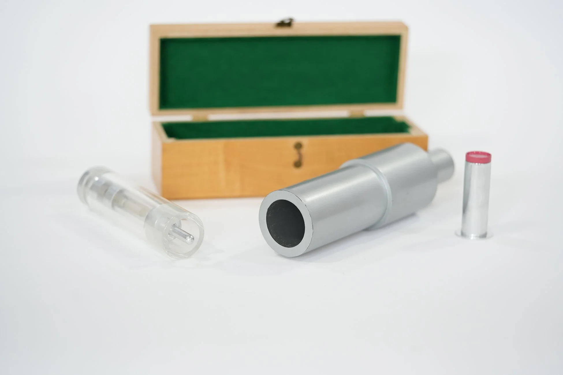 foil initiator model 04.jpg