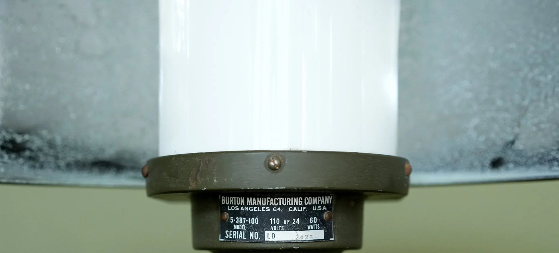 burton lamp 00C.jpg