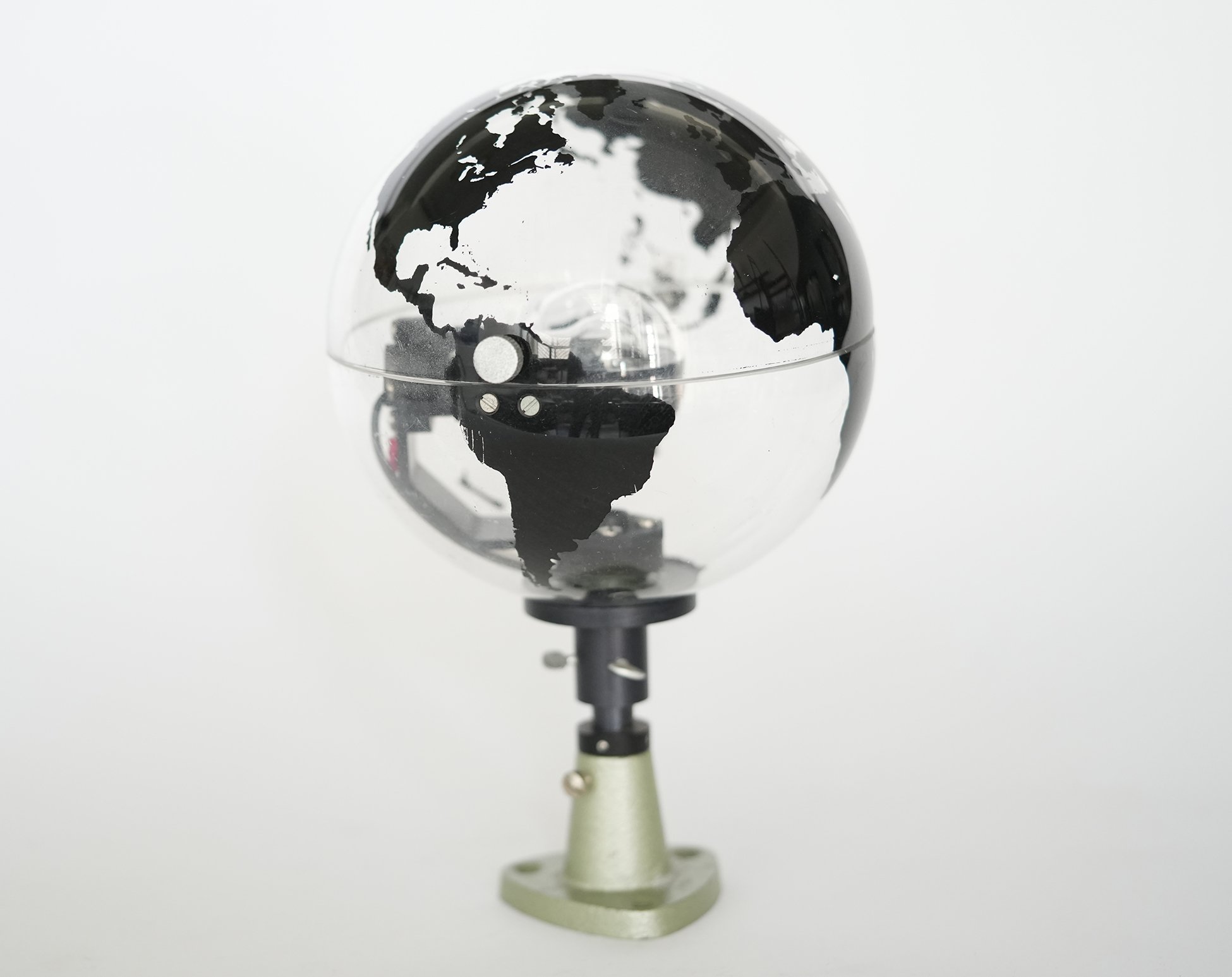 earth projector 0.jpg