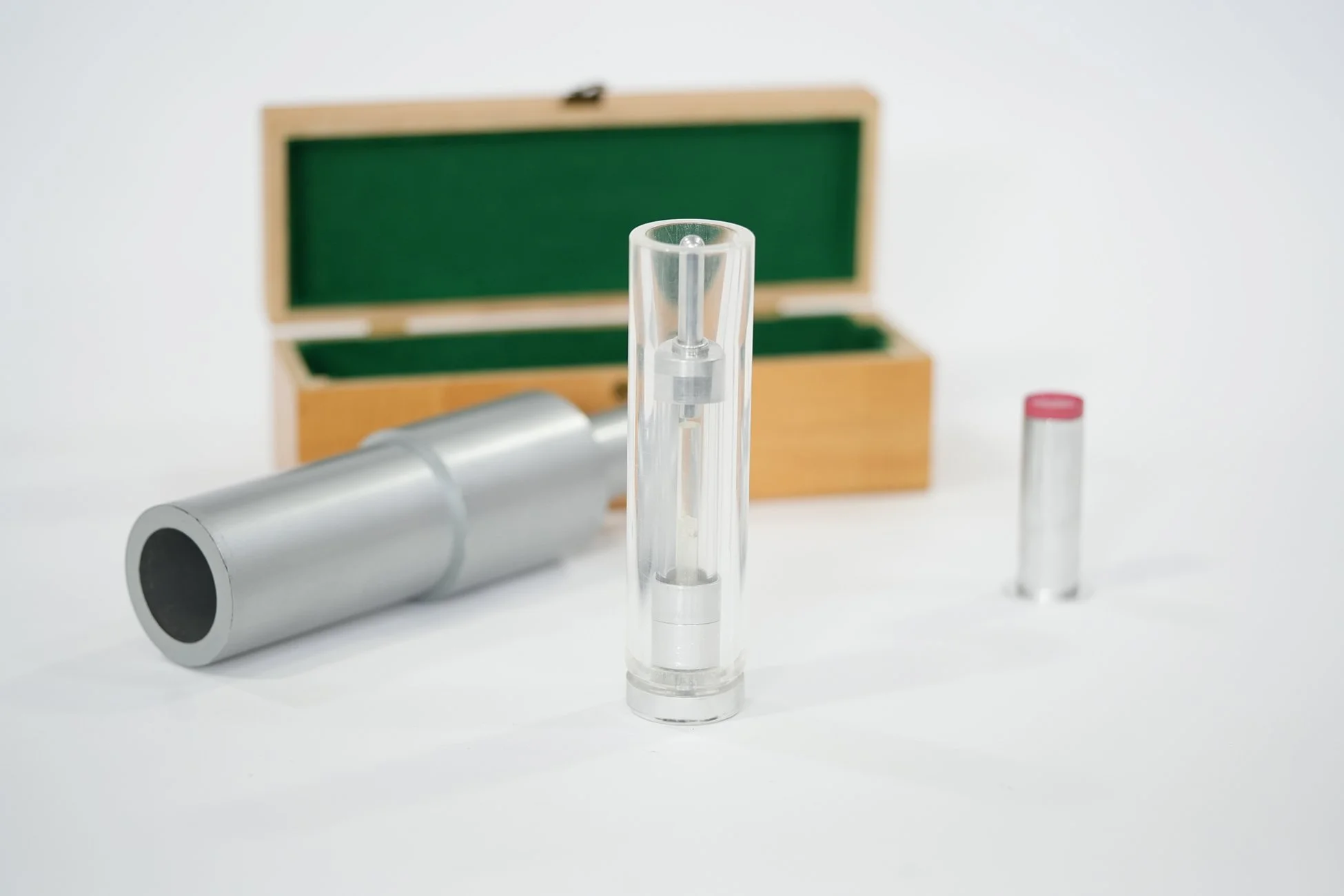 foil initiator model 05.jpg