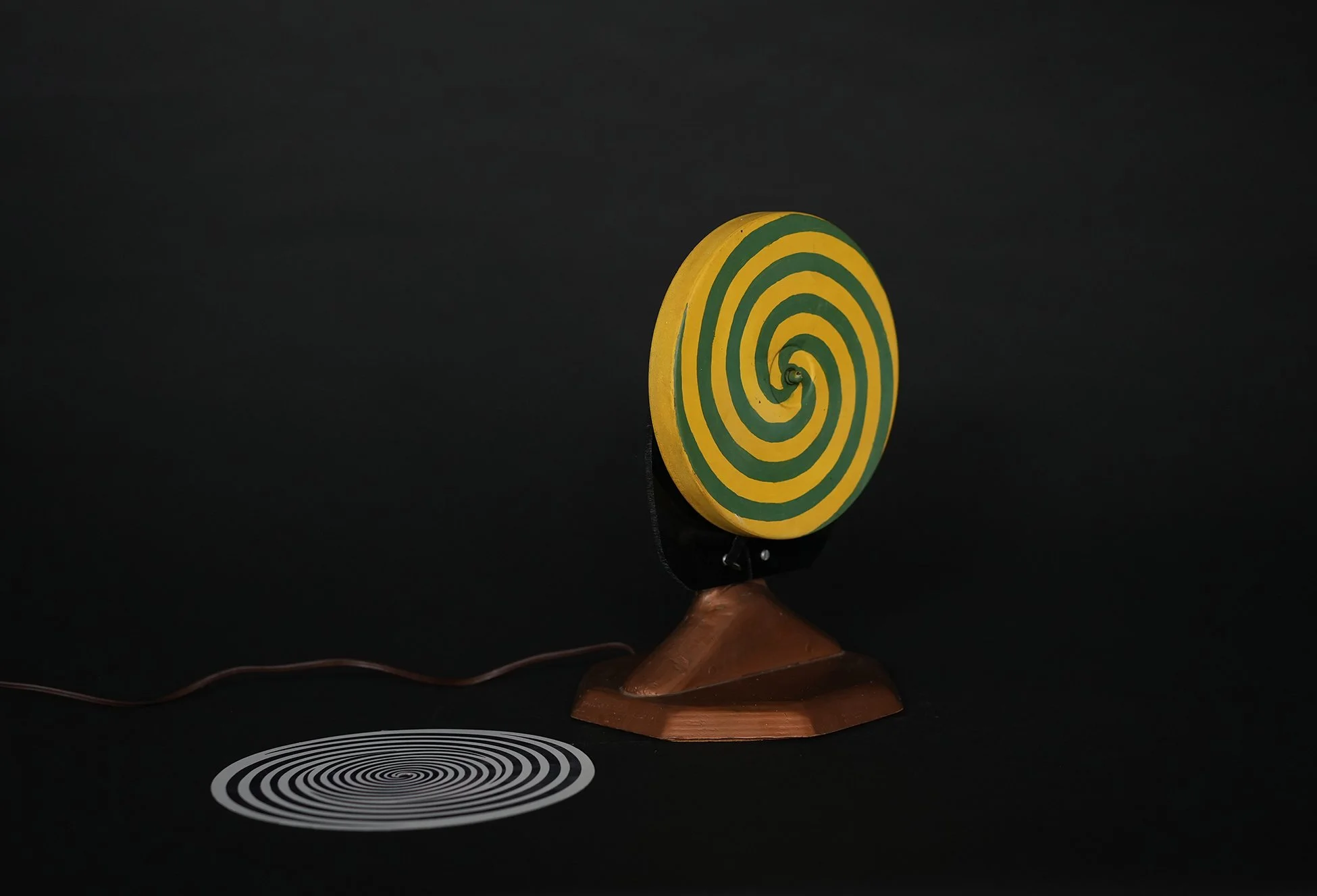 hypnosis machine 04.jpg