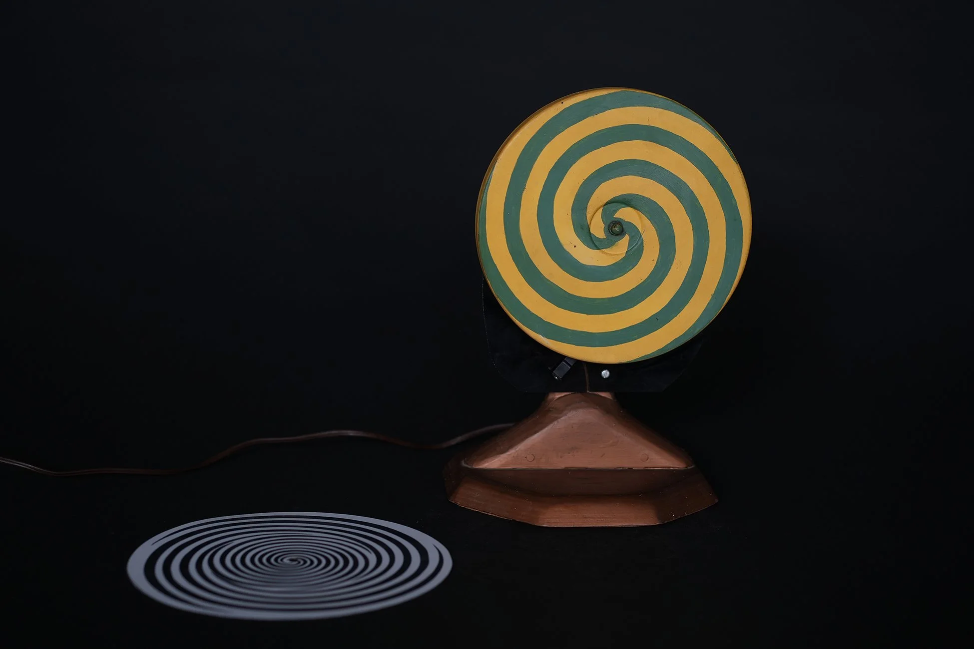 hypnosis machine 06.jpg