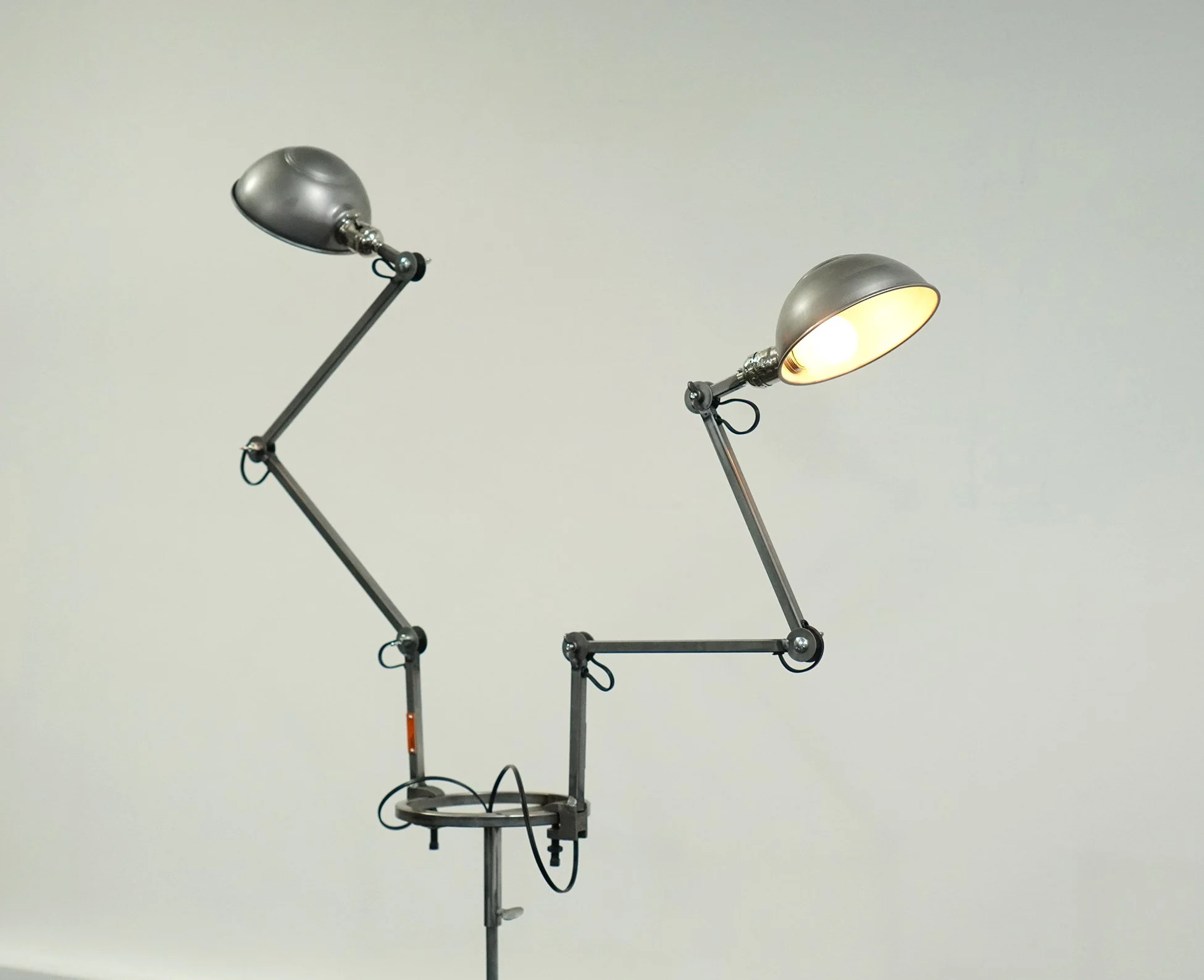 articulating lamp 09.jpg
