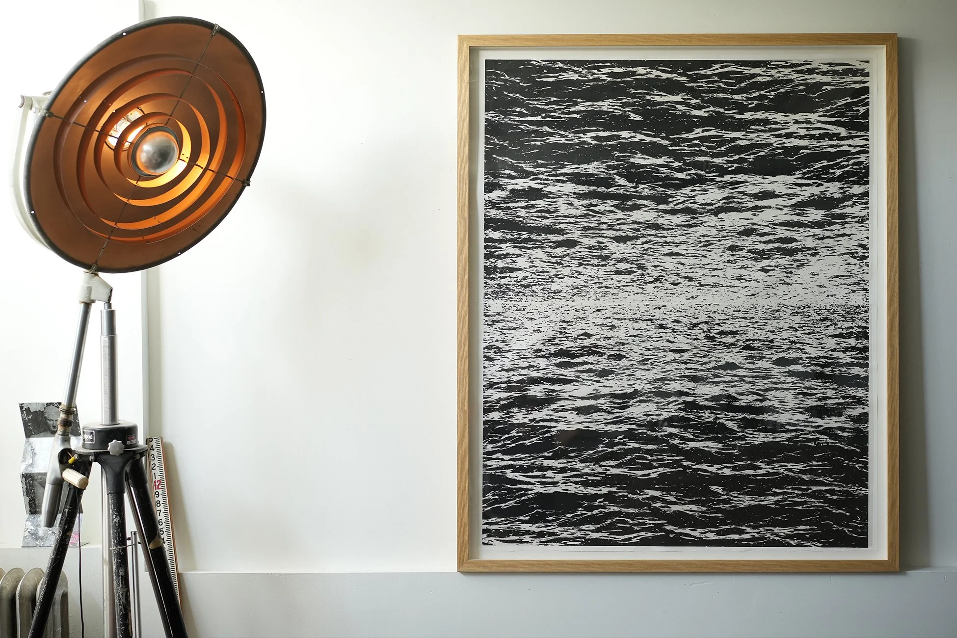 large mirror wave 02.jpg