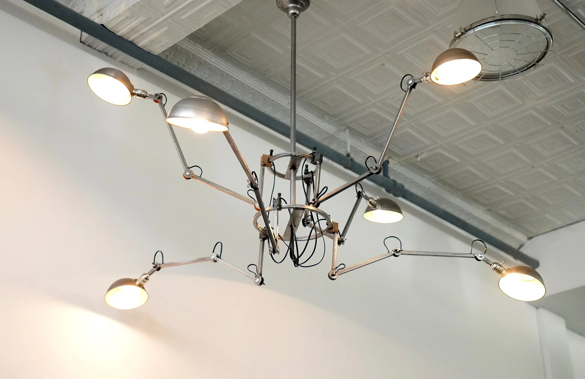 six arm chandelier 07.jpg