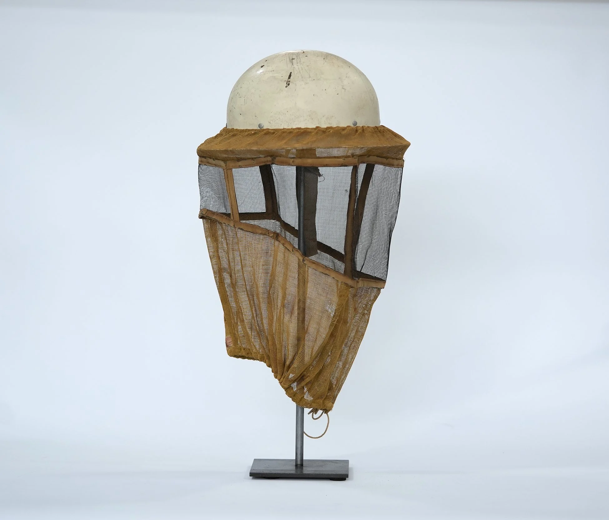 bee keeper 02.jpg