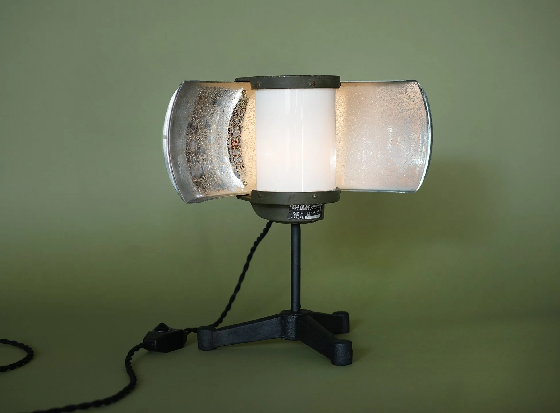 burton lamp 000.jpg