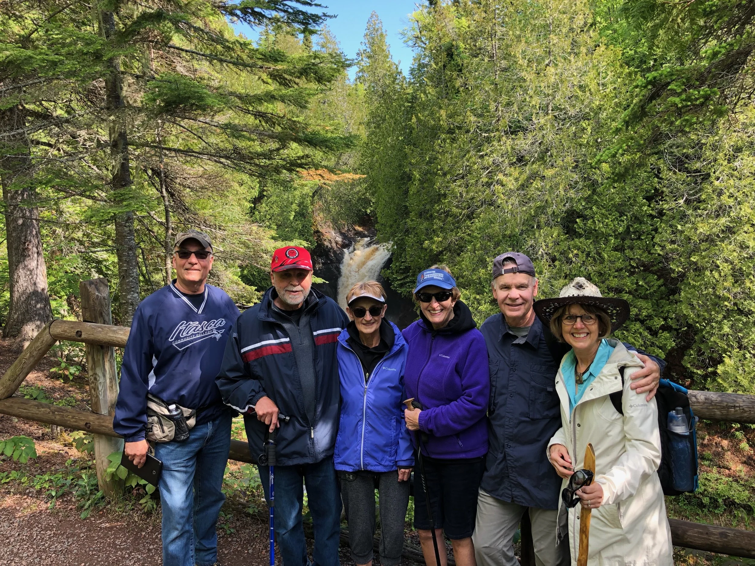 Minnesota North Shore: Sixpack of Hikers