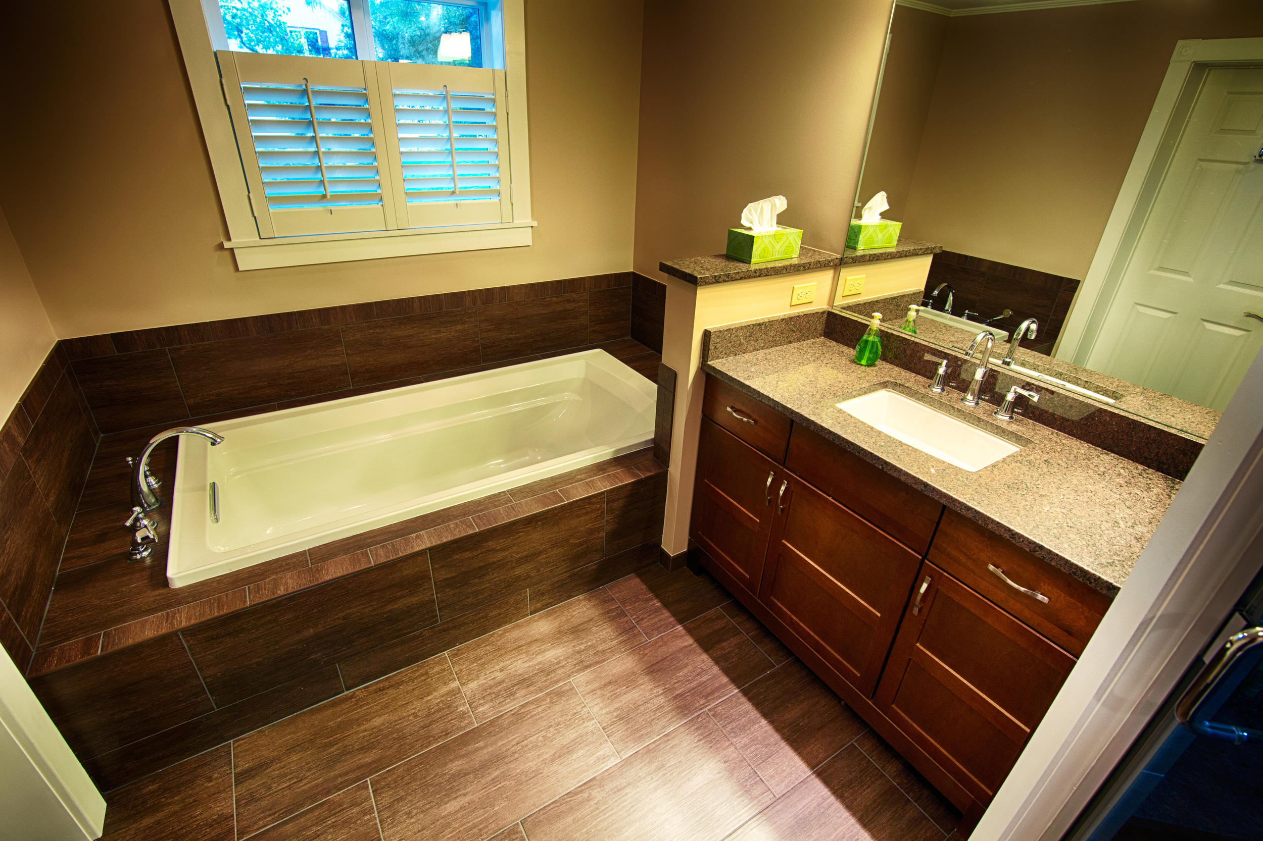 Master Bathroom with Tub