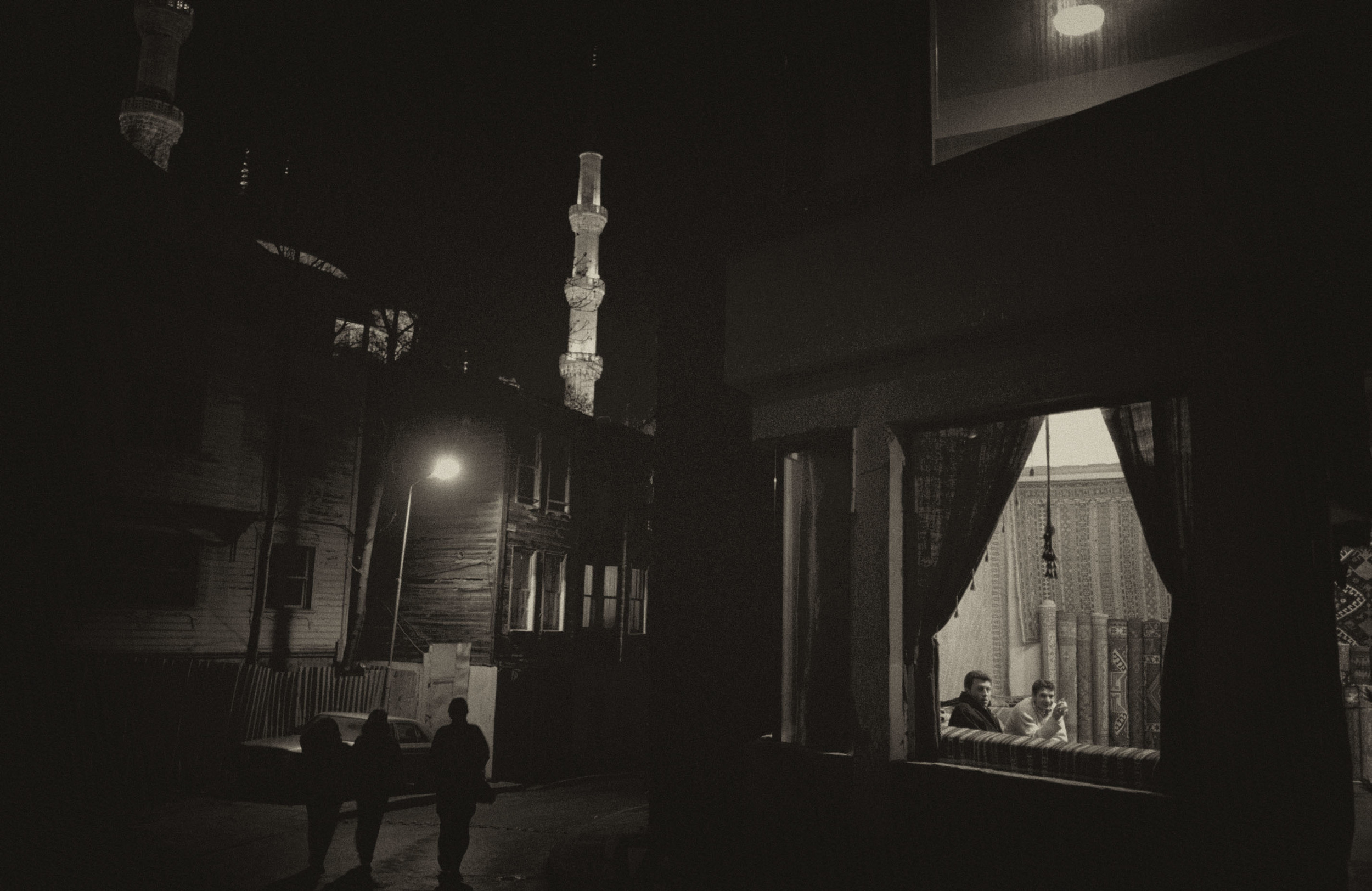 Night Falls, Istanbul