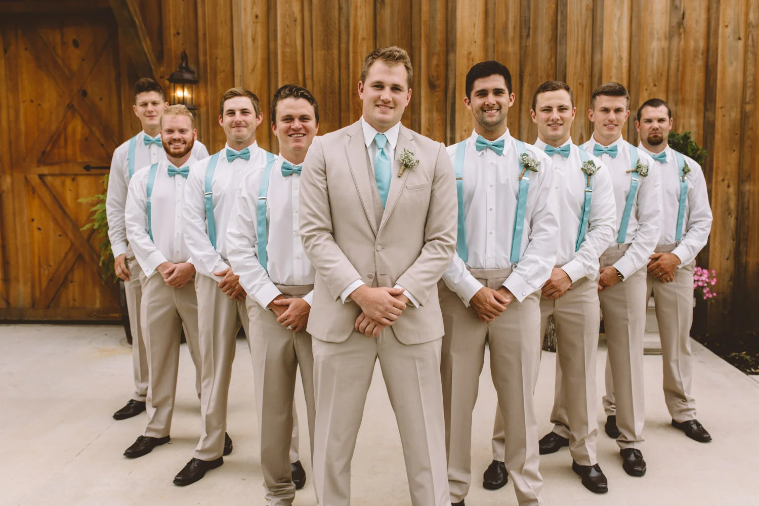 Best_Nashville_Wedding_Photographers-1-6.jpg