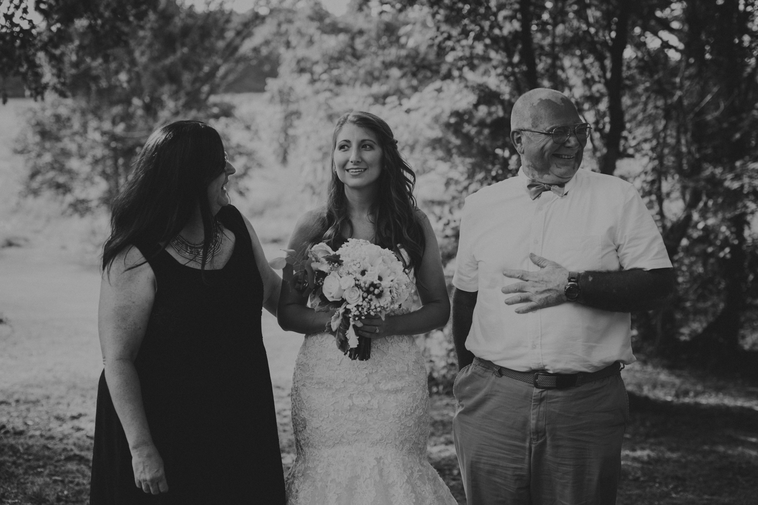 Best_Nashville_Wedding_Photographers_-519.jpg