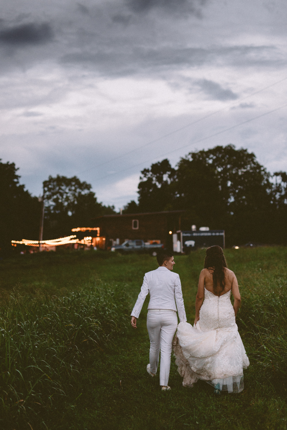 Best_Nashville_Wedding_Photographers_-589.jpg