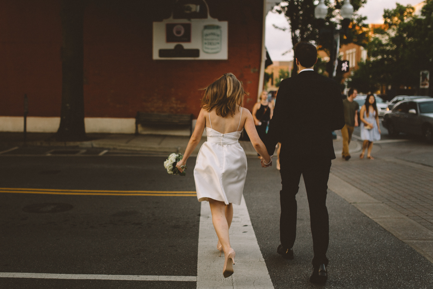 A_Best_Nashville_Wedding_Photographers_-1-3.jpg