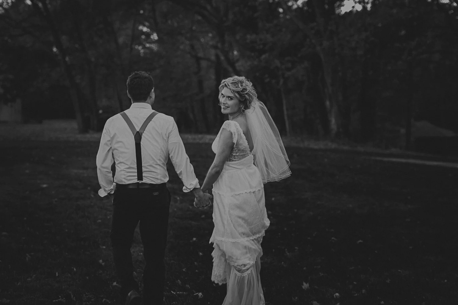 Nashville_TN_Elopement_Photographers_-19.jpg