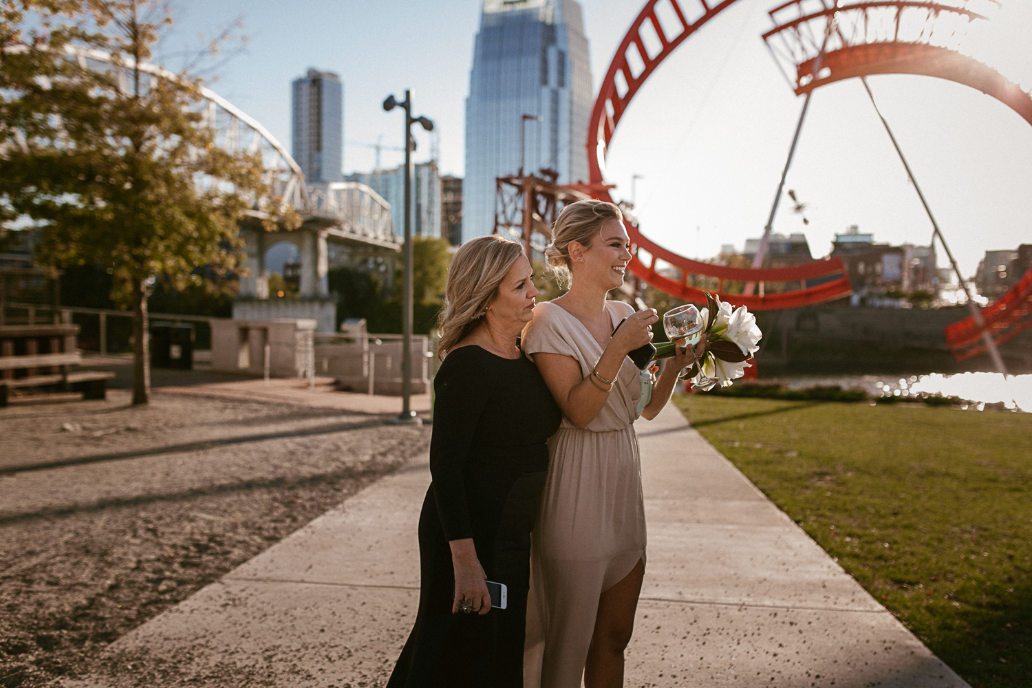 Bridge_Building_Wedding_Photos_Nashville_TN-104.jpg