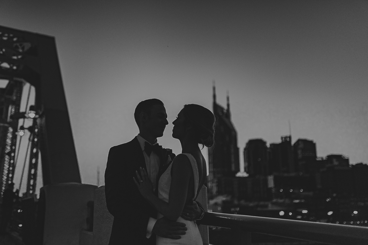 Bridge_Building_Wedding_Photos_Nashville_TN-124.jpg