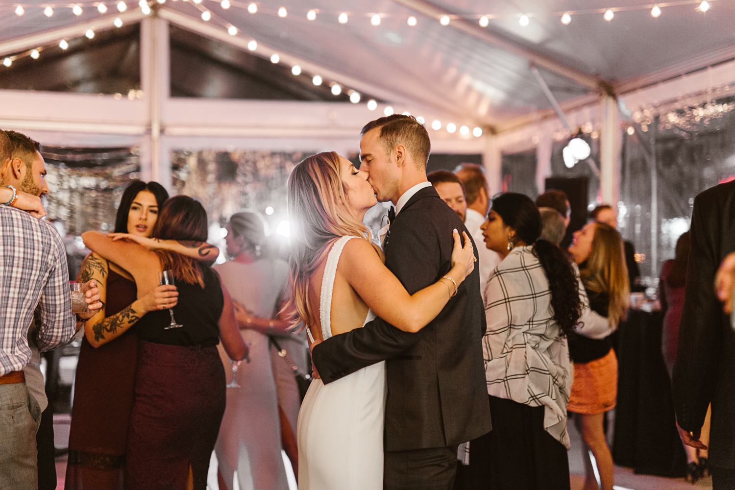 Bridge_Building_Wedding_Photos_Nashville_TN-193.jpg