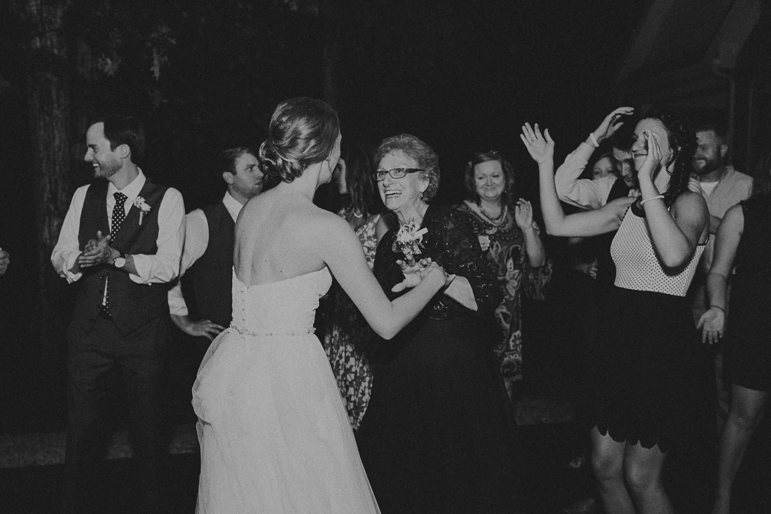 Nashville_wedding_Photographers_-5.jpg